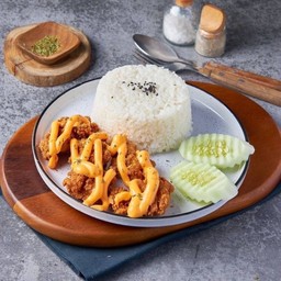 ข้าวไก่กรอบ ซอสชีสสสส