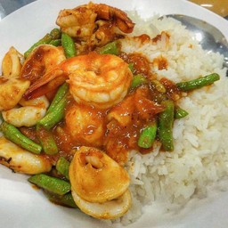 ข้าวทะเลพริกแกง