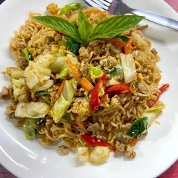 ผัดมาม่าขี้เมา