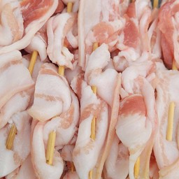 หมูสามชั้นเสียบไม้ (ยำ)