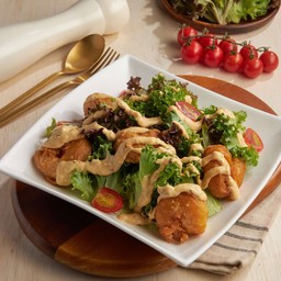 สลัดกุ้งทอด