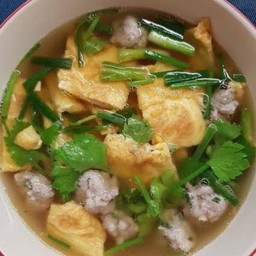 ต้มจืดไข่น้ำใส่หมูสับ