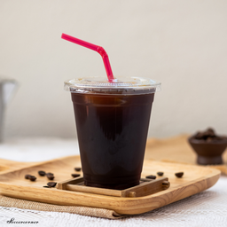 อเมริกาโน่เย็น (Iced Americano)