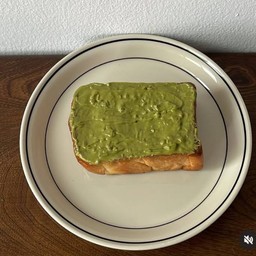 Matcha Crunchy Toast