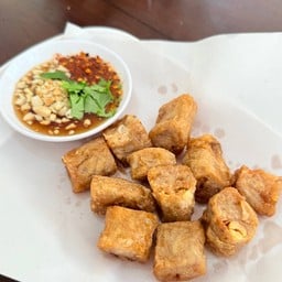 เผือกทอด