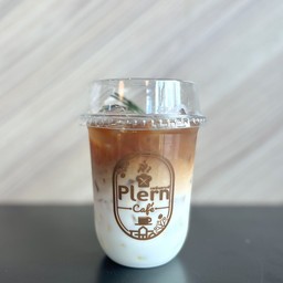 คาเฟ่ลาเต้ (เย็น)