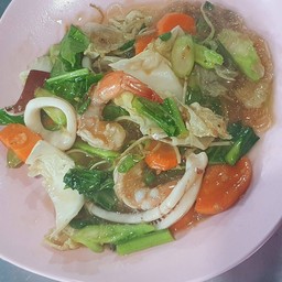 ผัดโป๊ยเซียนทะเล