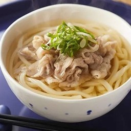 Udon-Hot-Beef-300g อุด้งร้อนเนื้อวัว 温かい牛肉うどん300