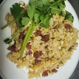 ข้าวผัดกุนเชียง