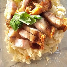 ข้าวมันหมูกรอบ