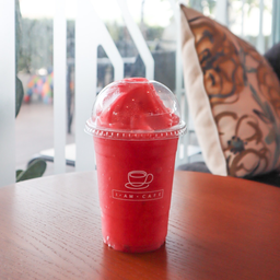 สตรอเบอร์รี่สมูทตี้