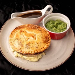 Set Lamb And Mint Pie