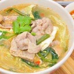 ข้าวมันไก่เมียเจ้าสัว ศาลเจ้าพ่อเสือ