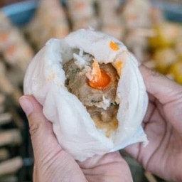 ซาลาเปาหมูสับไข่เค็ม