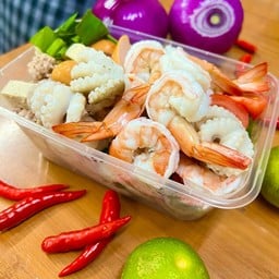 ยำวุ้นเส้นรวมมิตรทะเลล้น