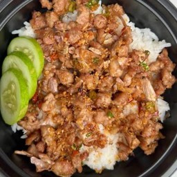 หมูสับผัดกระเทียมพริกขี้หนูราดข้าว 🔥ขายดี