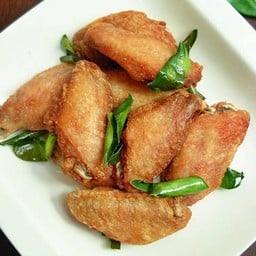 ปีกไก่ทอด