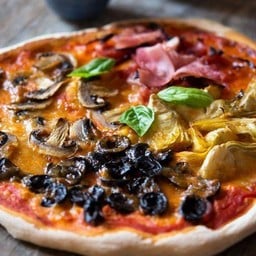 Pizza Italiana พิซซ่าอิตาเลียน่า