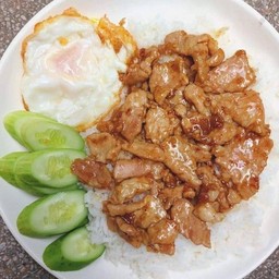 หมูชิ้นพัดน้ำมันหอยไข่ดาว