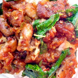 (กับข้าว) กะเพรา *สันคอหมู* ทอด 🐷🍃🌶️