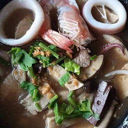 ก๋วยจับทะเล