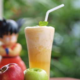 น้ำแอปเปิ้ลปั่น