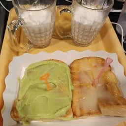 ปังปิ้ง น้ำปั่น Bell Hut Café & Bread ซอยบ้านกล้วย ไทรน้อย นนทบุรี