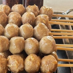 PP BEEF เนื้อโคขุน ตลาดหัวถนน เทพารักษ์ ซอยขจรวิทย์