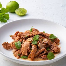 น้ำตกเนื้อสเต็ก