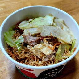 ผัดมาม่า