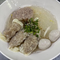 วุ้นเส้นเกี้ยวหมูเด้งน้ำใส