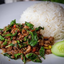 ข้าวกระเพราหมู