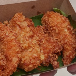 ไก่ทอดหน้าโรงเรียน