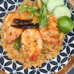 ข้าวผัดมันกุ้ง ครัวกชมน บางแสน
