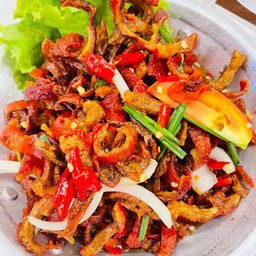 ยำหนังเป็ดอบกรอบ