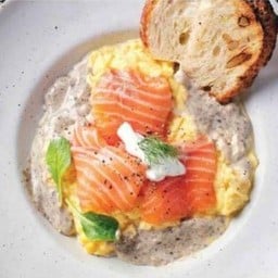 Salmon Gravlax with Truffle Scramble Egg