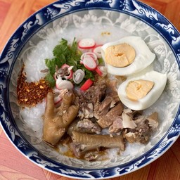 ข้าวต้มริมทาง