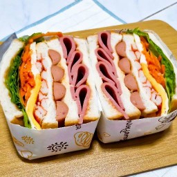 แซนด์วิชเกาหลี W.