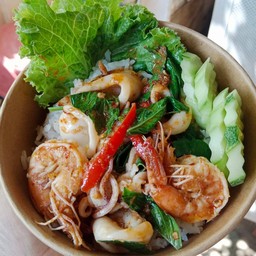 ข้าวราดพริกแกงทะเล