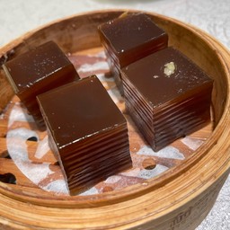 แปลกใหม่ ใส่น้ำขิง