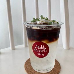 Coconut black coffee🥥