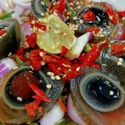 ยำไข่เยี่ยวม้า