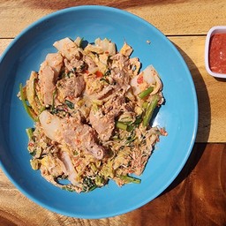 สุกี้แห้งหมู