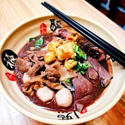 ก๋วยเตี๋ยวเรือแพร่ง(หมู)