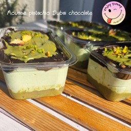 Mousse pistachio Dubai chocolate