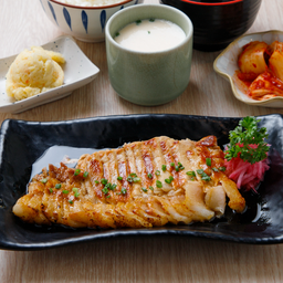 ชุดหมูย่างซีอิ๊ว