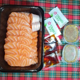 เมนูเด็ดประจำร้าน!! แซลมอนนอร์เวย์ซาซิมิ 250g