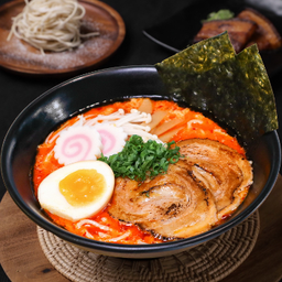 B4.พิเศษต้มยำราเมง 