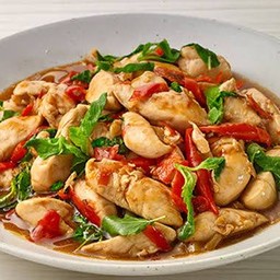 กระเพาไก่ราดข้าว