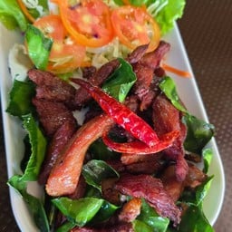 หมูแดดเดียวทอด